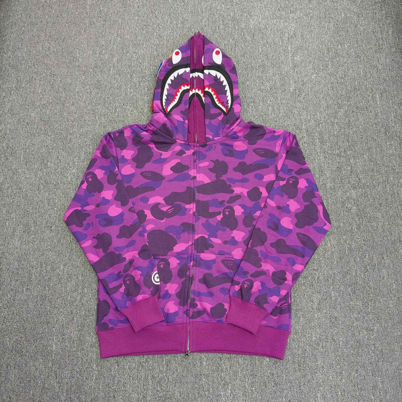 BAPE Hoodie — c761832e angle 1