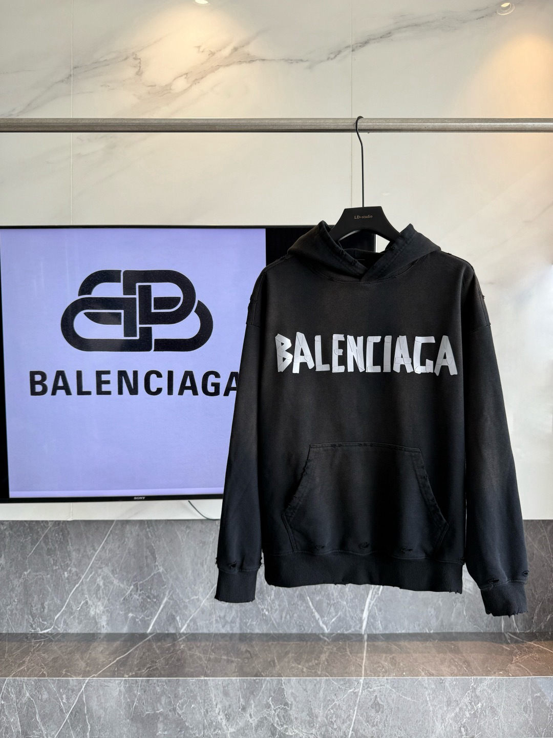 Balenciaga Hoodie — a50fc20e angle 1