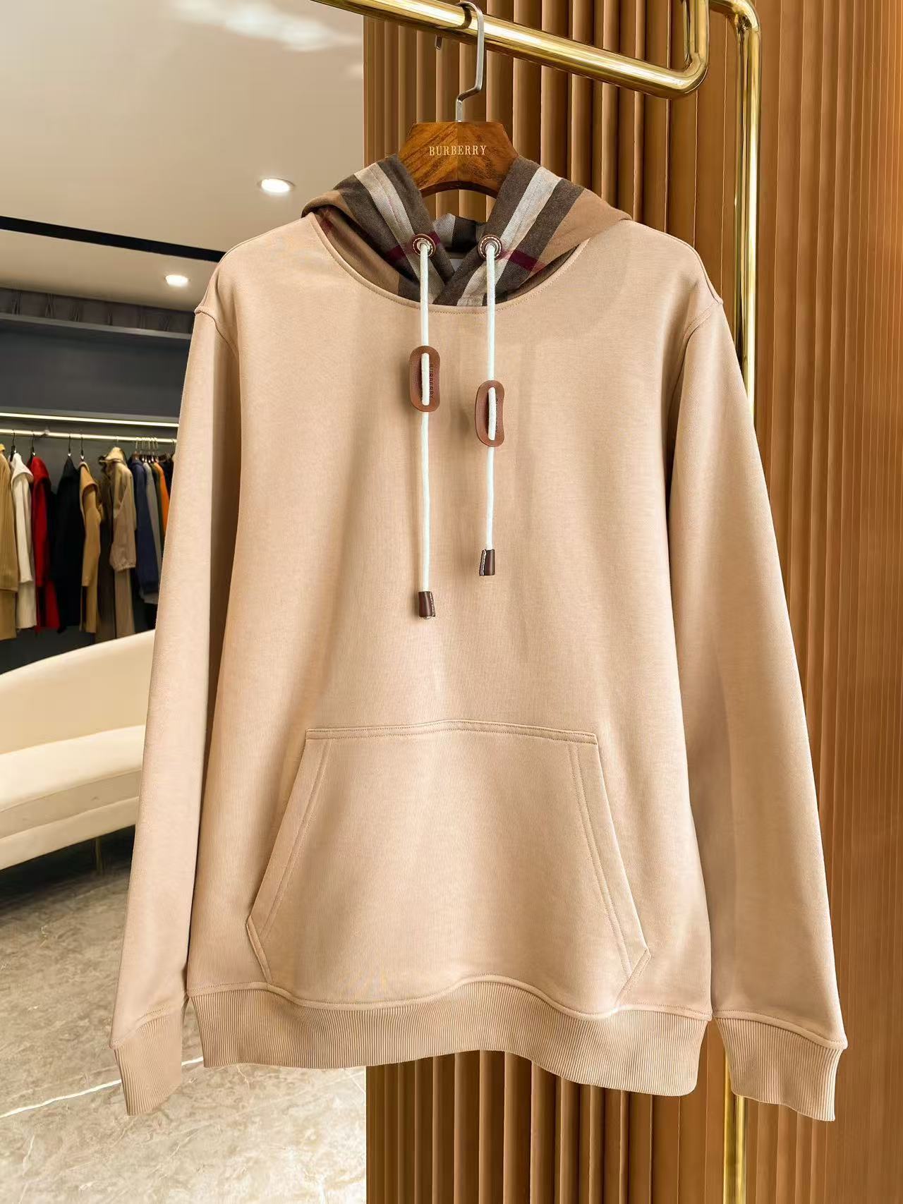 Burberry Hoodie — 595397d6 angle 1