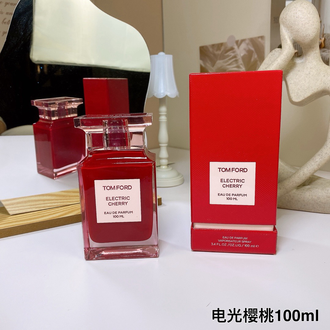 Cologne d1cc1c6d Angle 1
