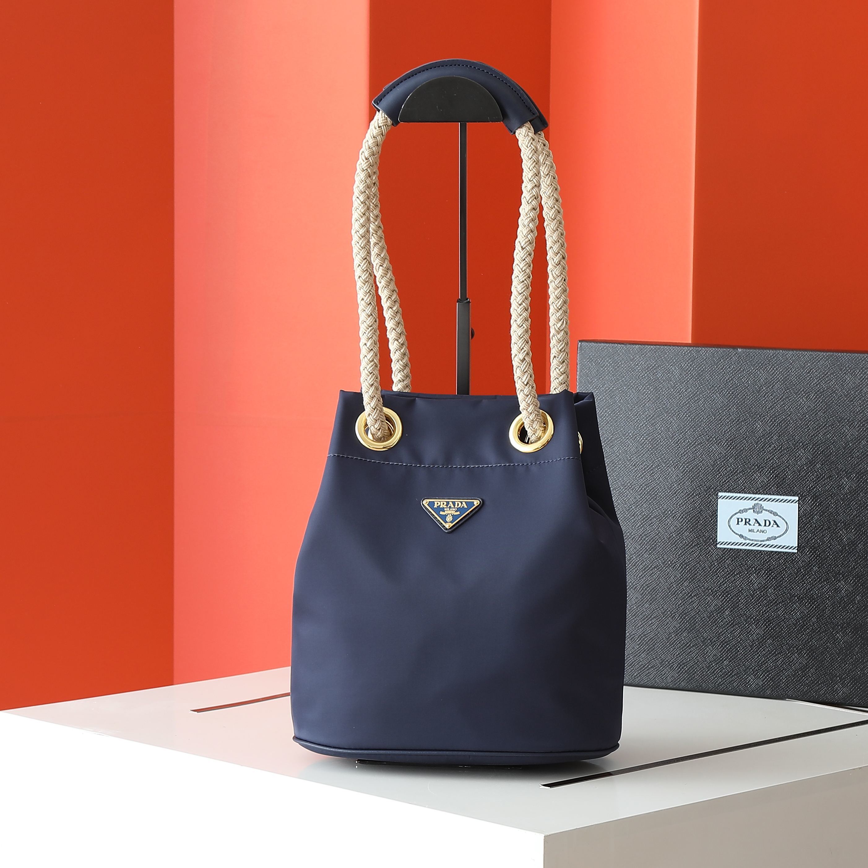 Designer Bags Prada — E082-6 angle 1
