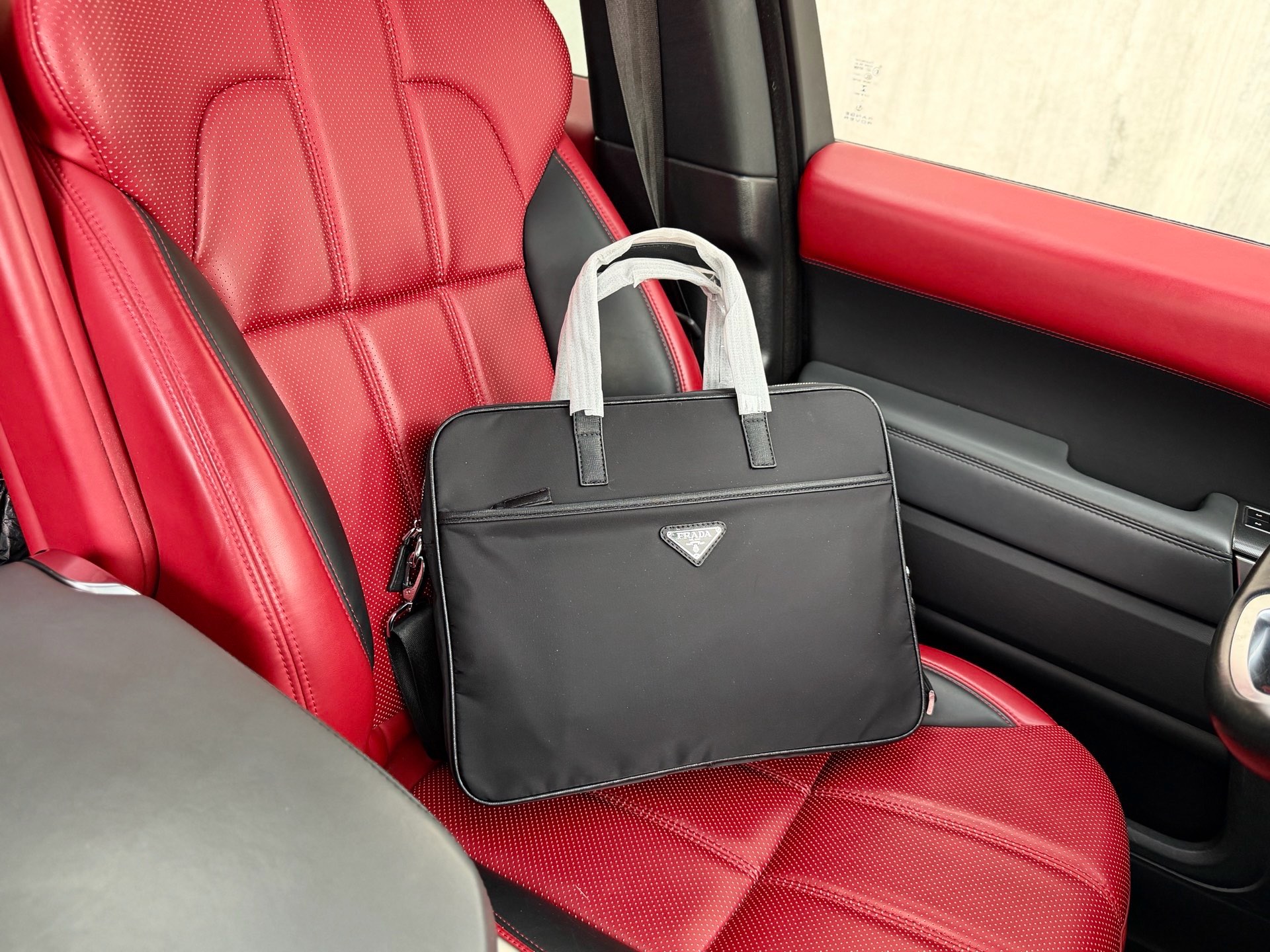 Designer Bags Prada — 500 angle 1