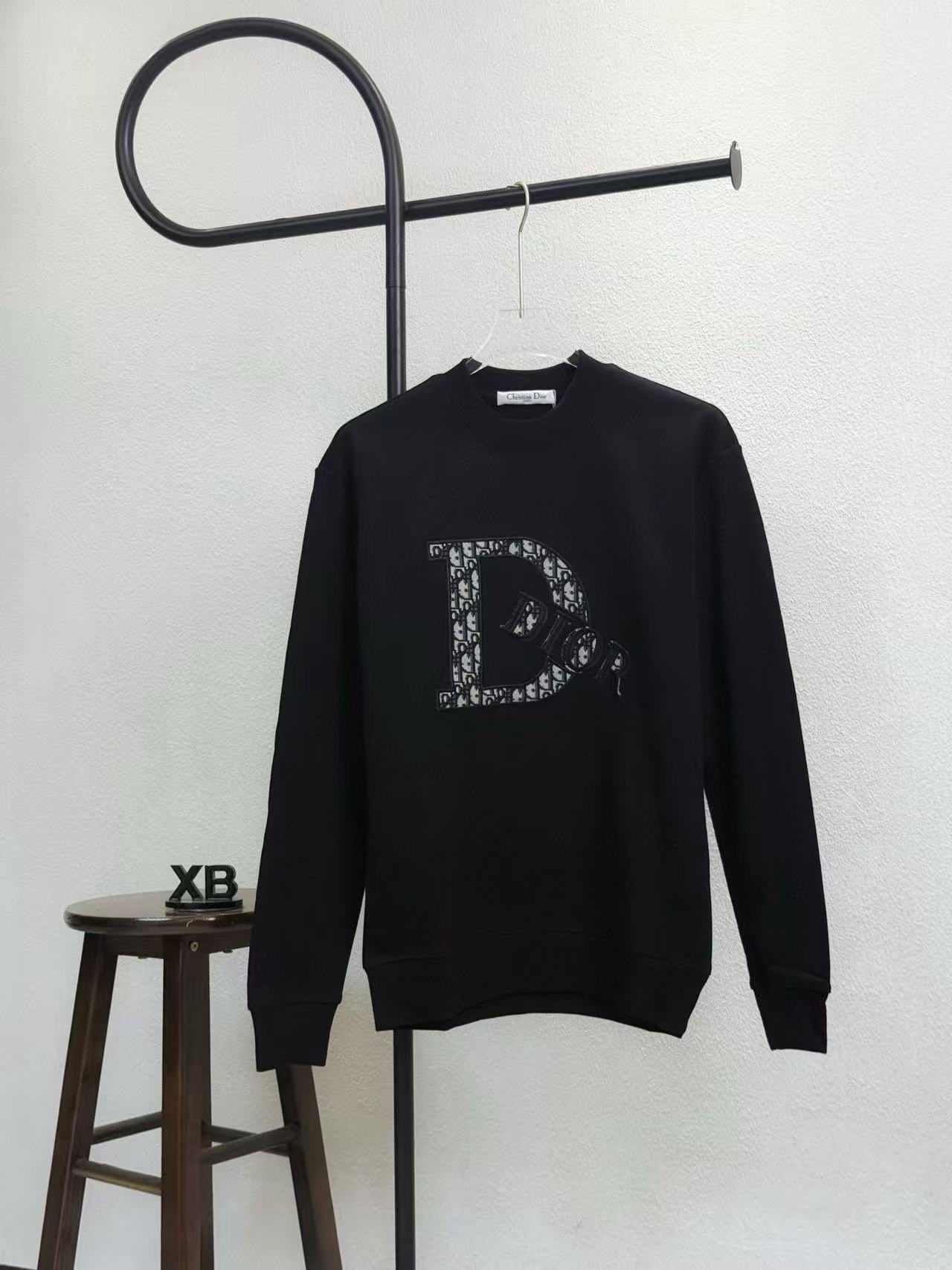 Dior Hoodie — c9544f56 angle 1
