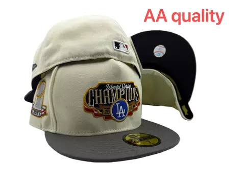 Felt x LA Dodgers Royal Blue Butterfly 59FIFTY Angle 1