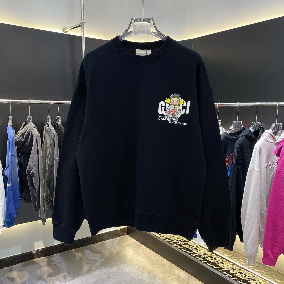 Gucci Hoodie — 653f3339 angle 1