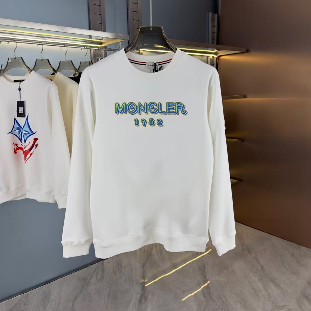 Moncler All — 22f811e0 angle 1