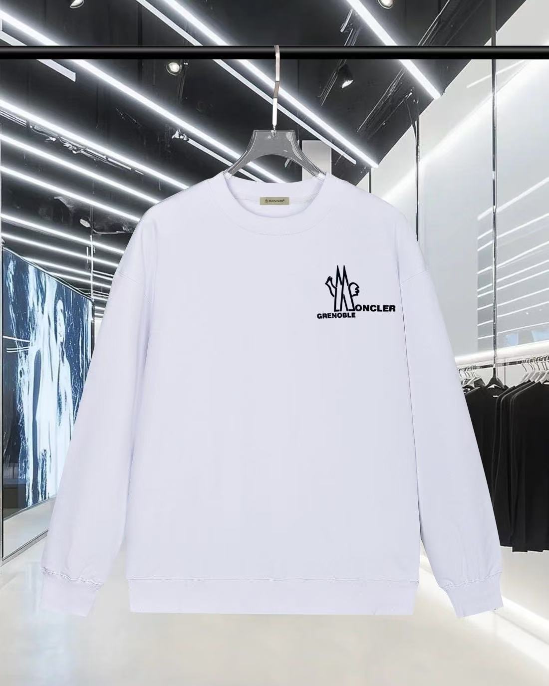 Moncler All — 363fd1da angle 1