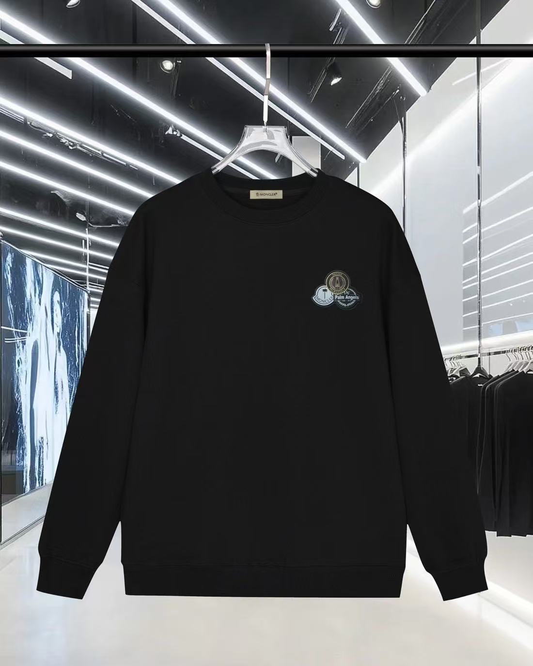 Moncler All — b9bb02c0 angle 1