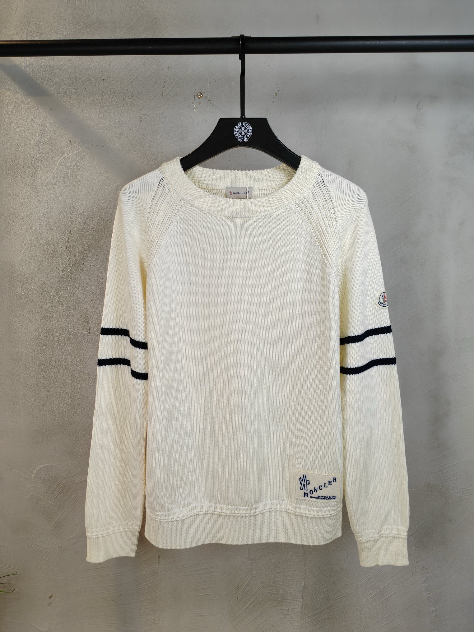 Moncler Hoodie — 2c4c3af0 angle 1
