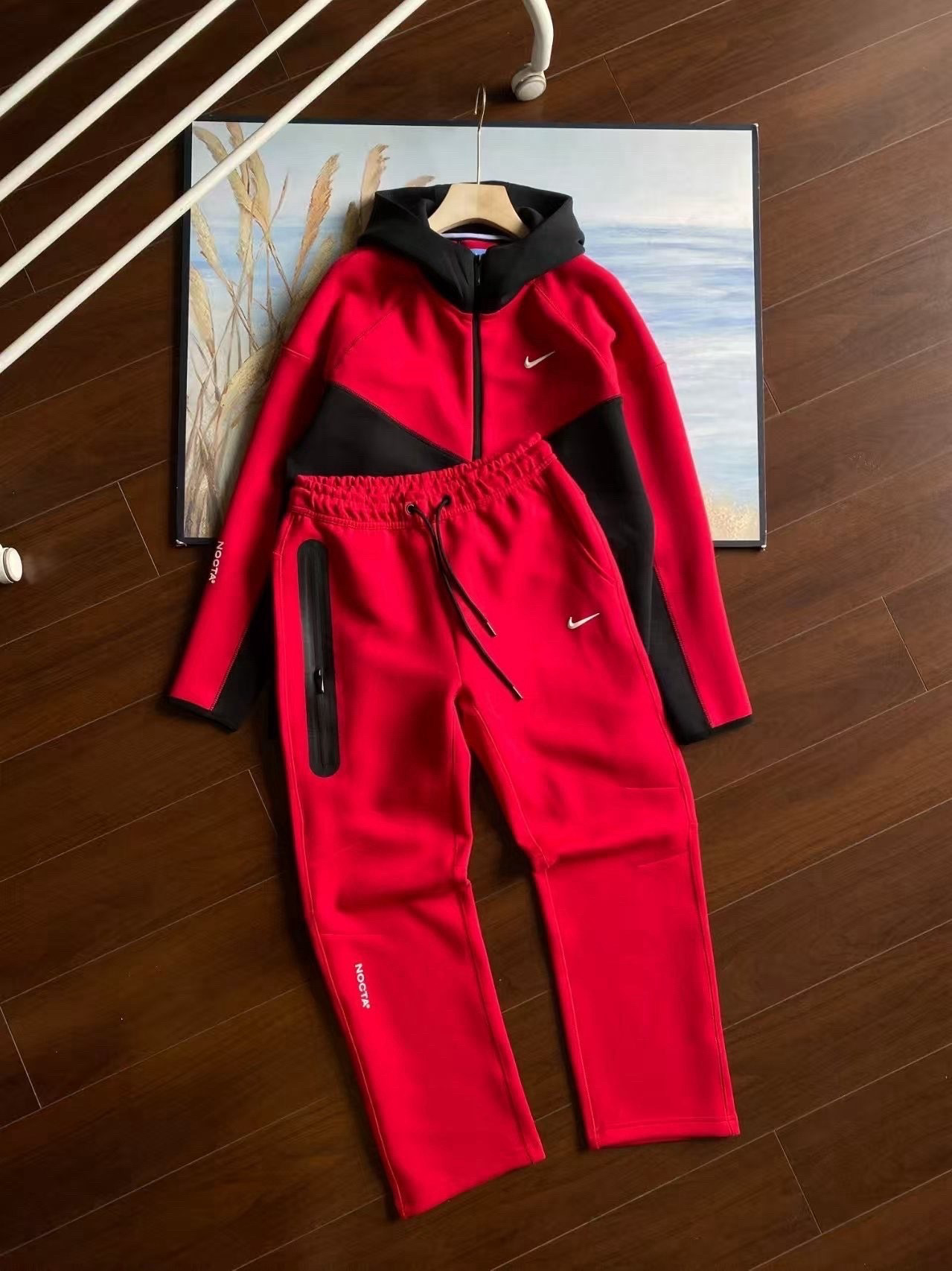 Nike Hoodie — fb502fee angle 1