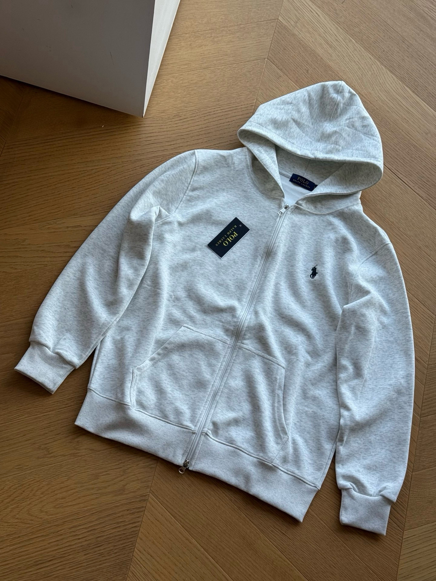 Ralph Lauren Hoodie — 13ae3692 angle 1