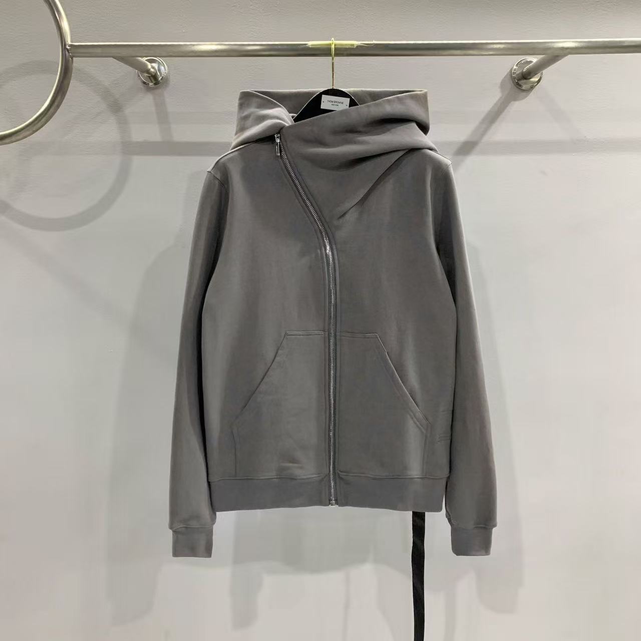 Rick Owens Hoodie — 686f4331 angle 1