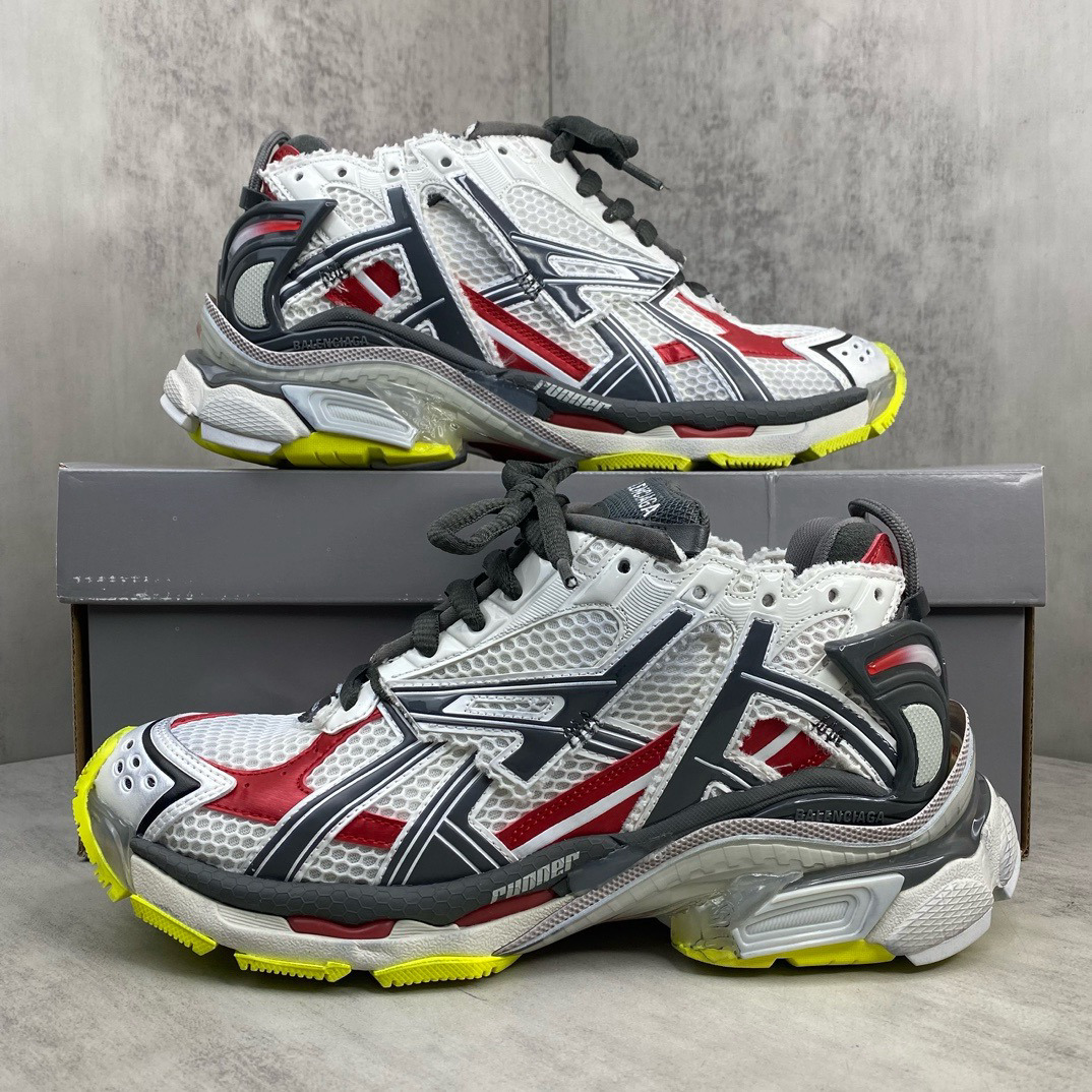 Shoe Balenciaga shoe — 98781c92 angle 1