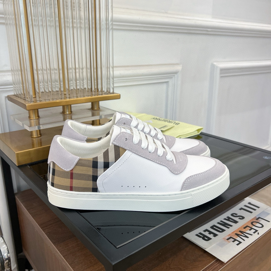 Shoe Burberry shoes — 38438ac1 angle 1