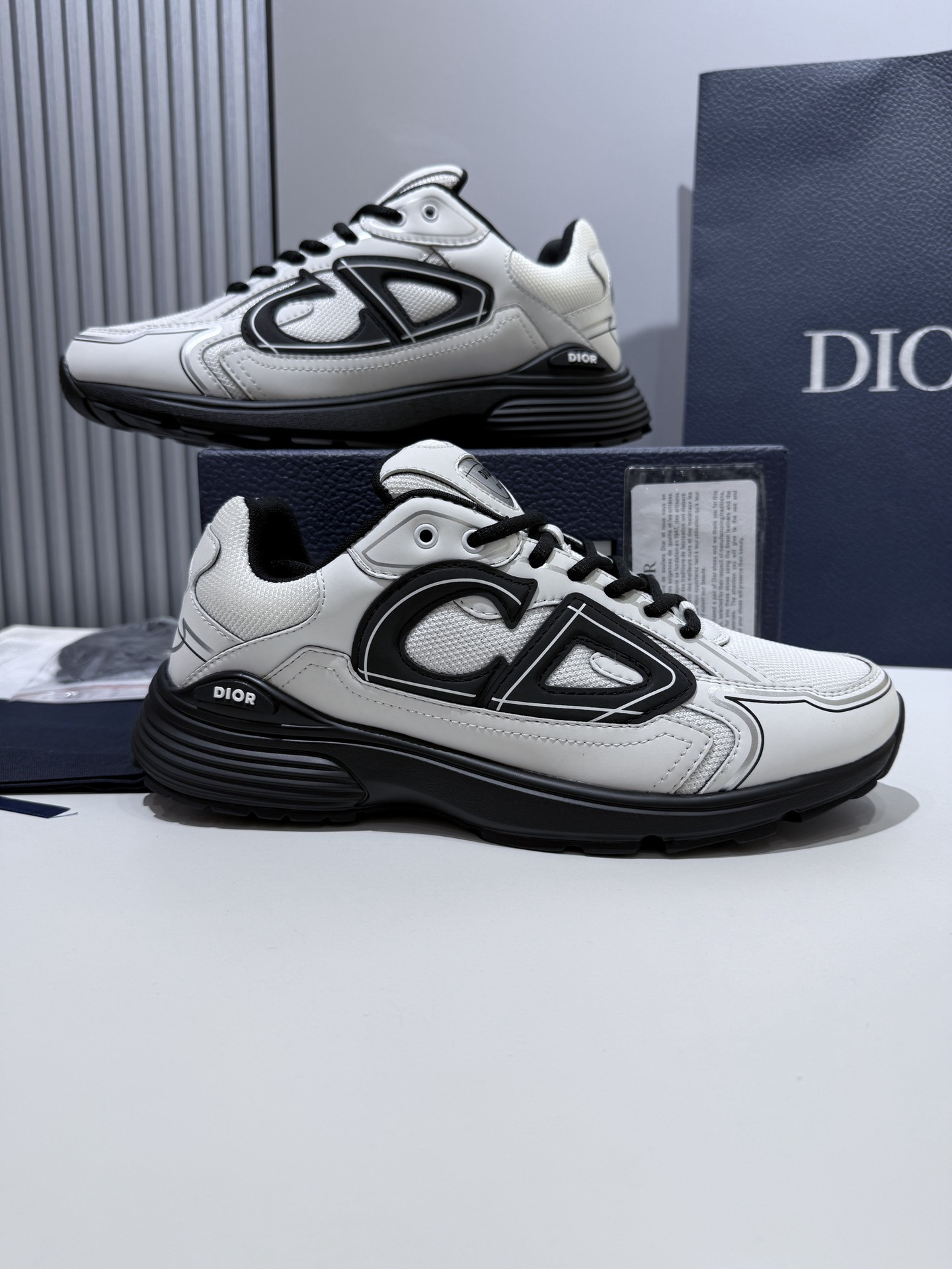 Shoe Dior Shoes — 277e62bd angle 1