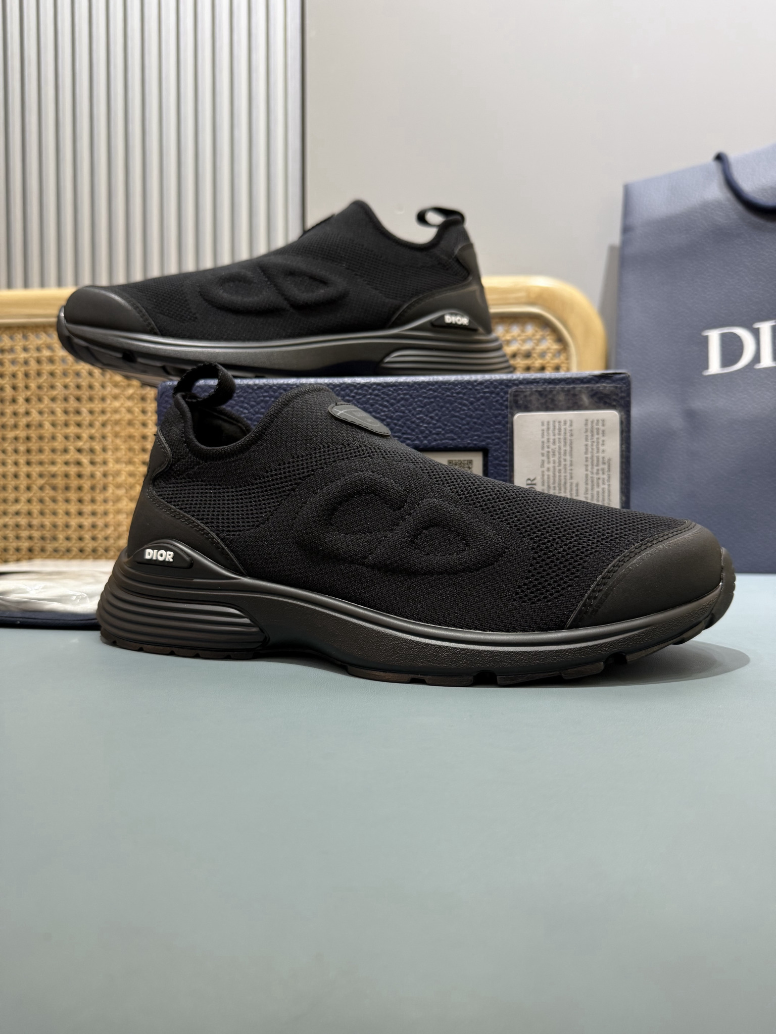 Shoe Dior Shoes — d7aba64b angle 1