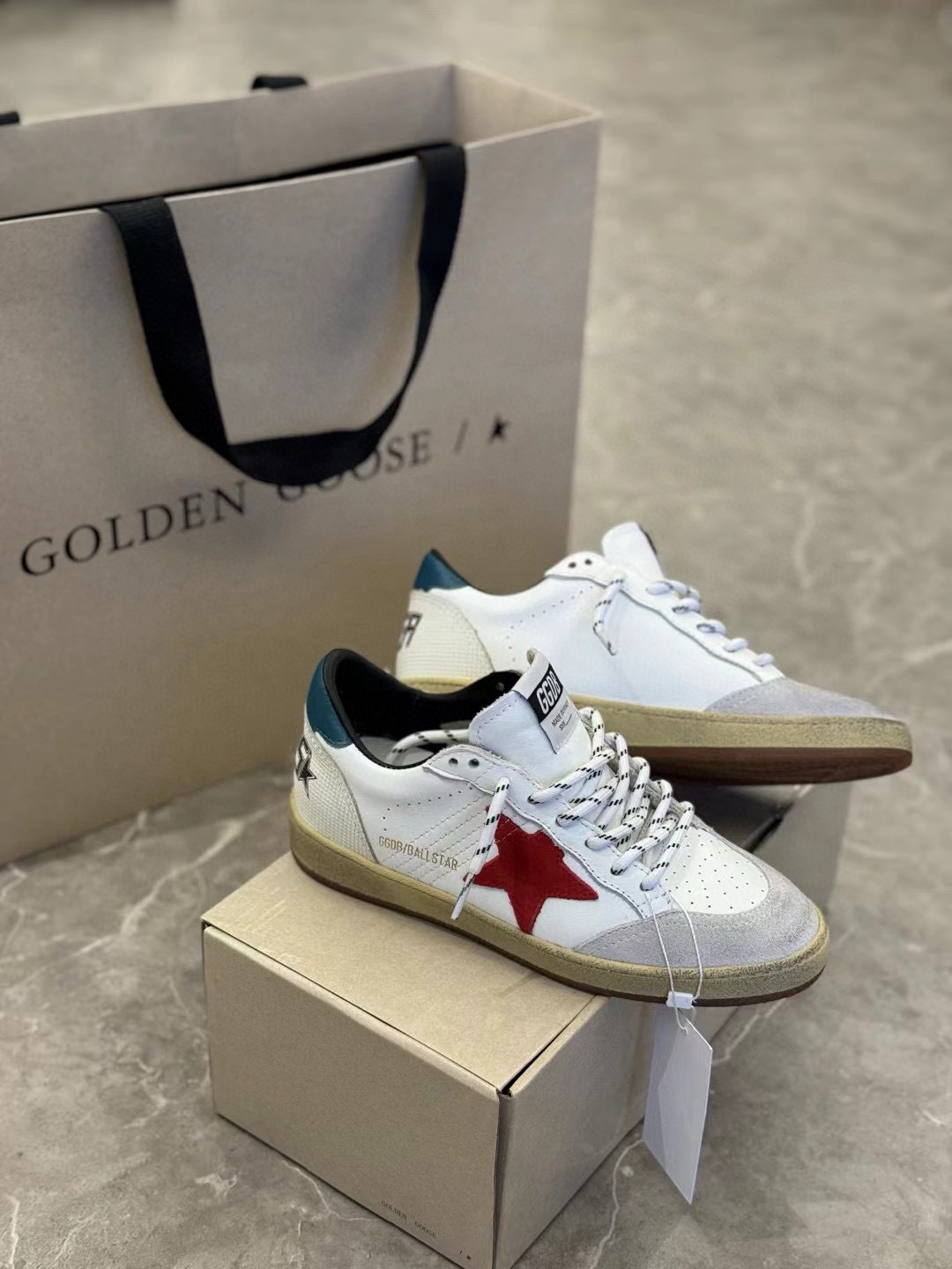 Shoe Golden Goose shoes — a3c50ed9 angle 1