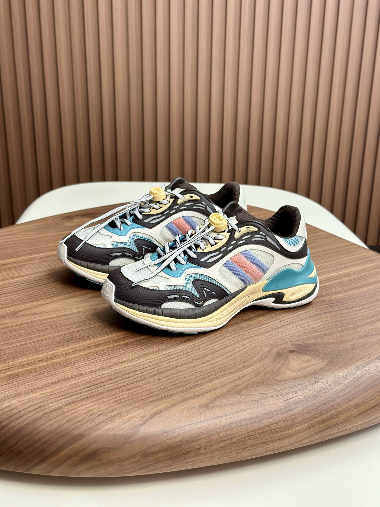 Shoe GUCCI shoes — 1fdd8fd8 angle 1