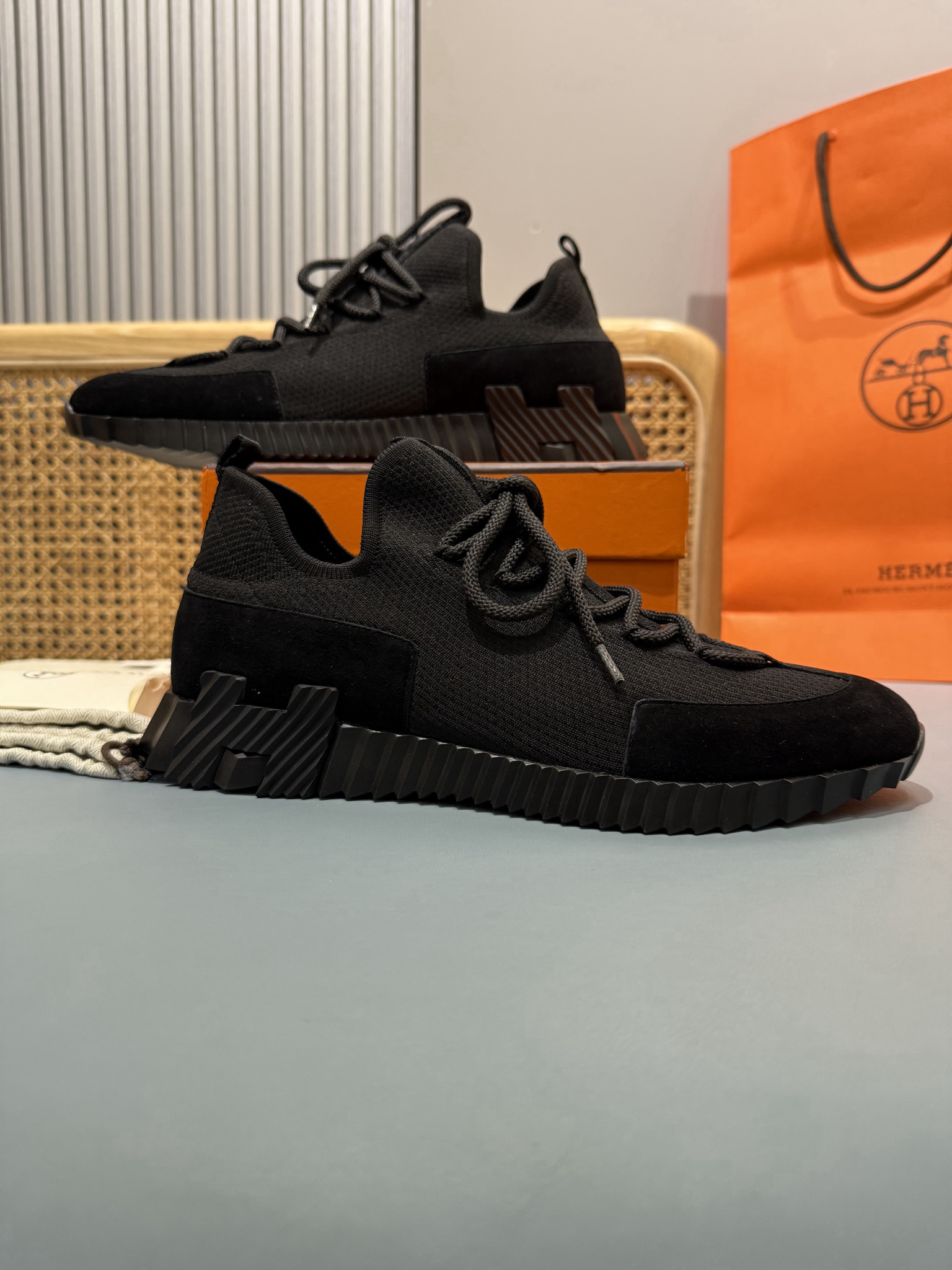 Shoe Hermès shoe — 6c7e5b22 angle 1