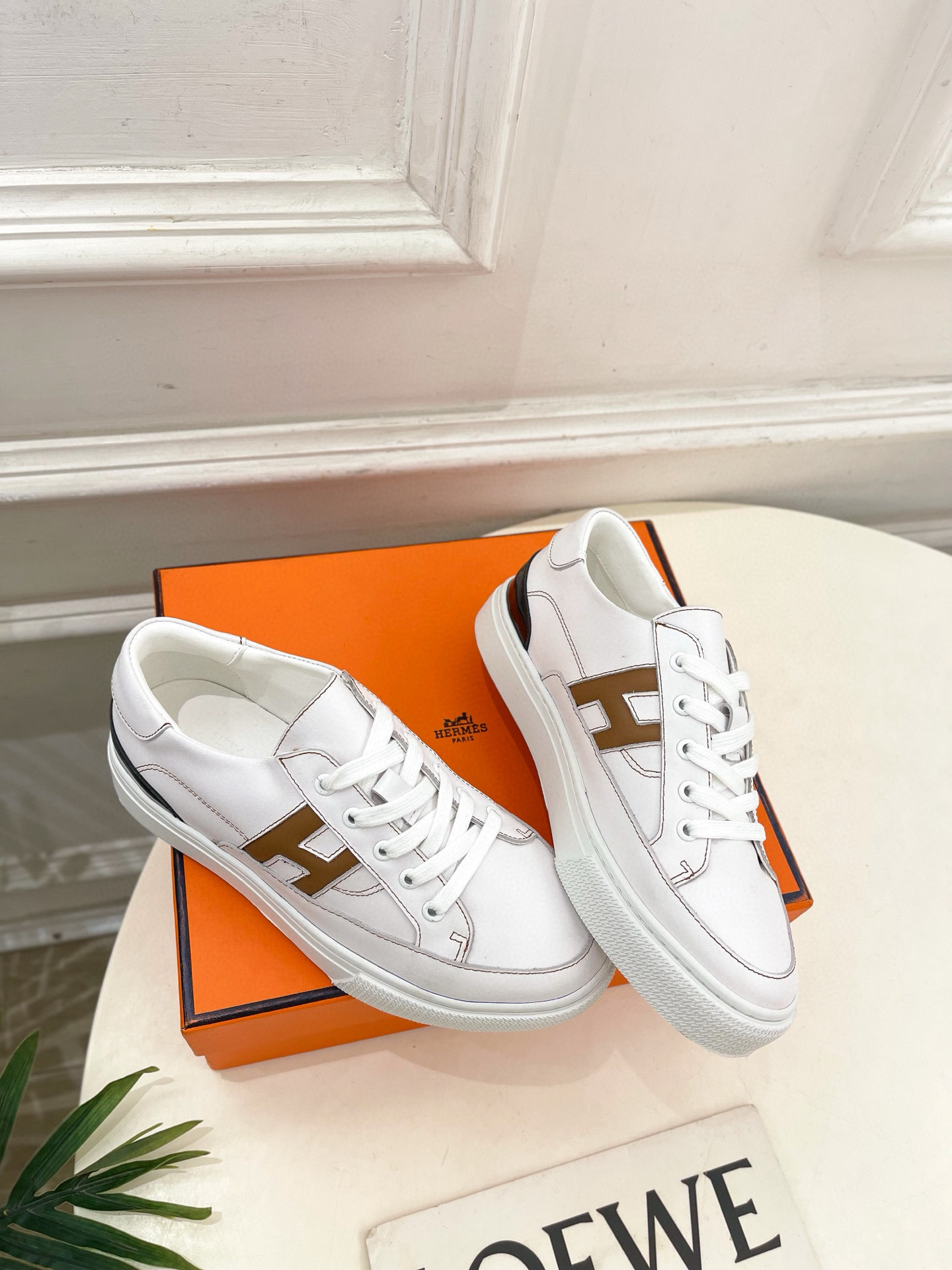 Shoe Hermès shoe — a2e770d7 angle 1