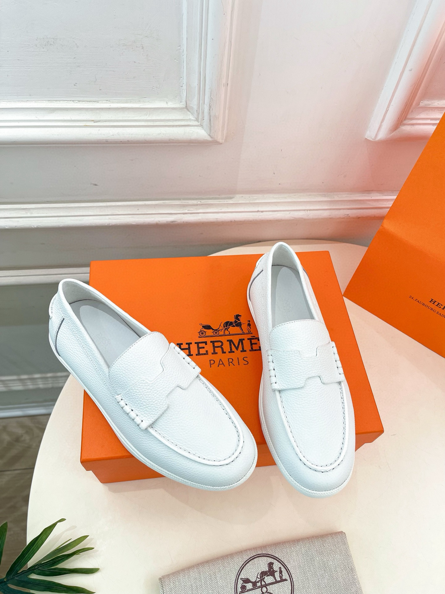 Shoe Hermès shoe — d5d3bf00 angle 1