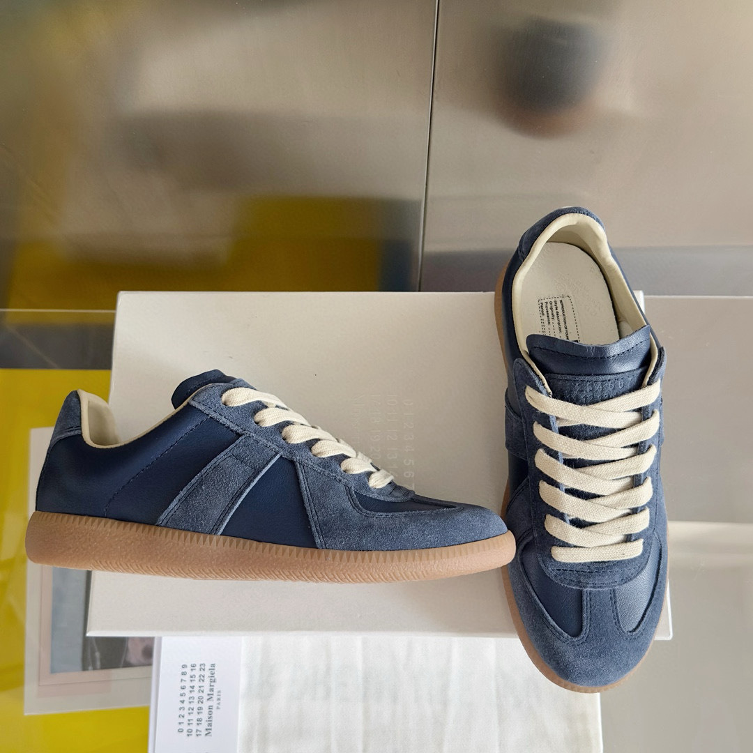 Shoe Maison Margiela Shoes — 4378a39f angle 1