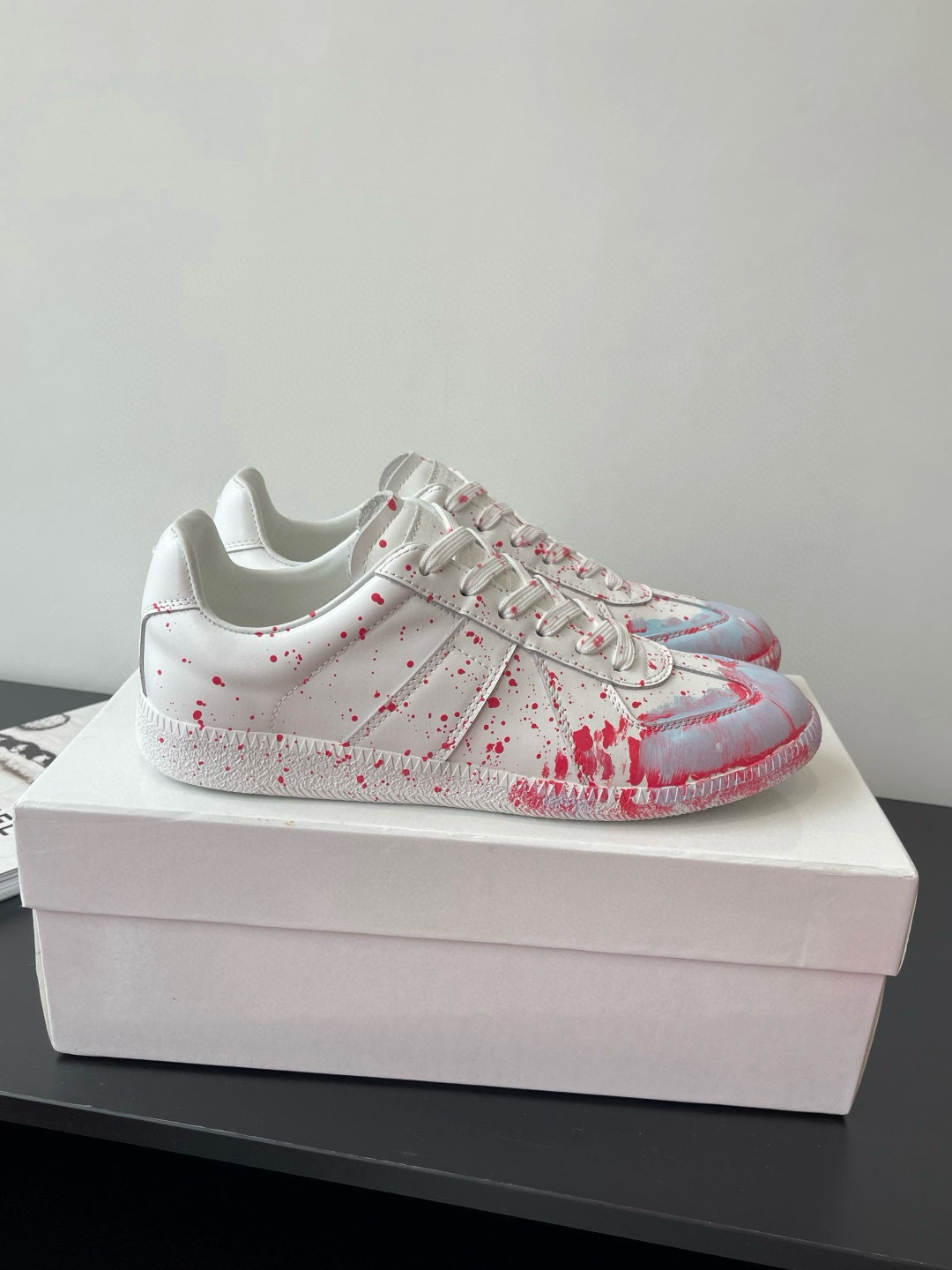 Shoe Maison Margiela Shoes — d12a0f37 angle 1