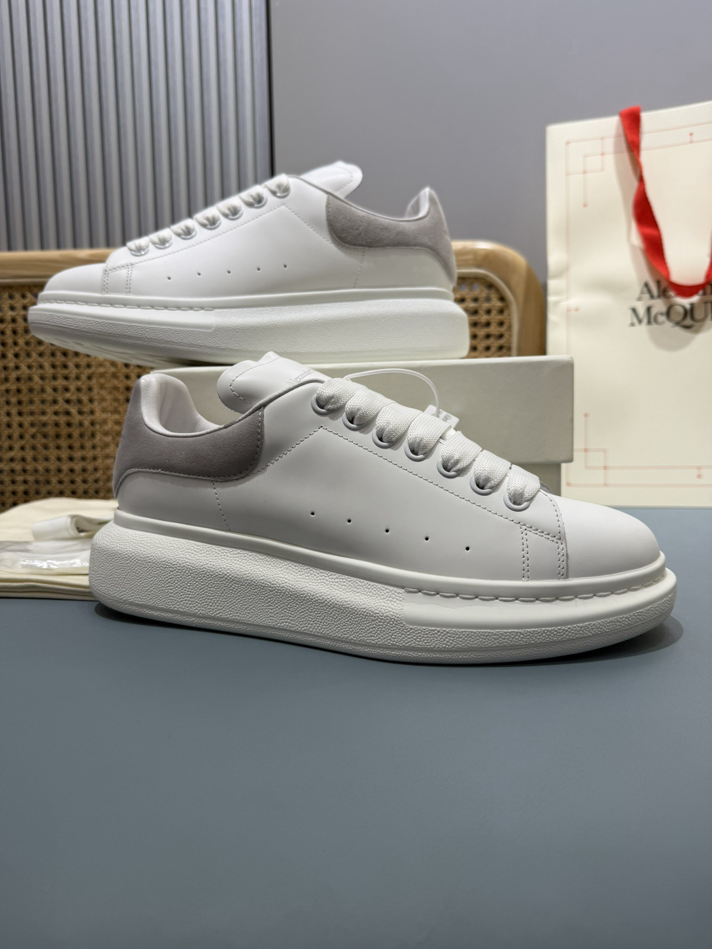 Shoe McQueen shoe — 90846c6d angle 1