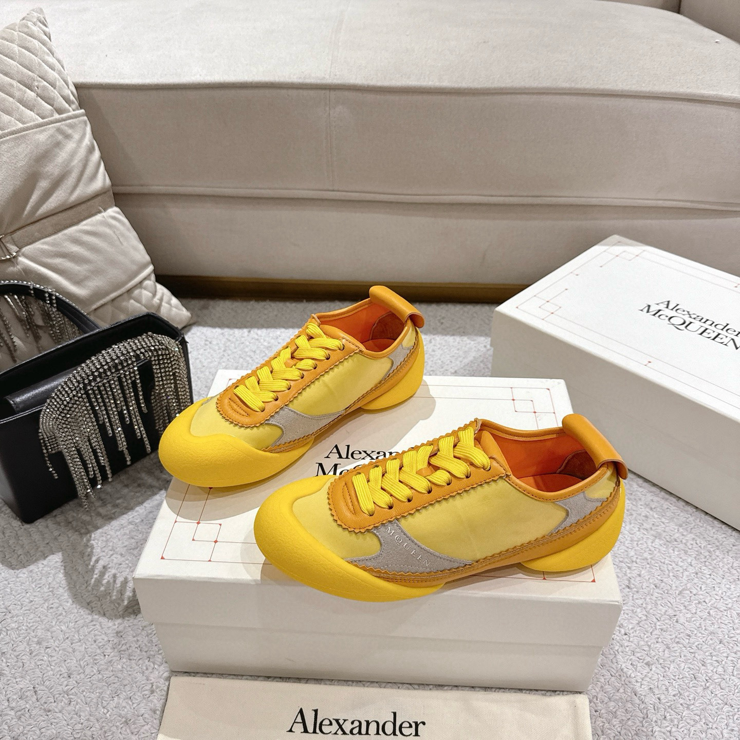 Shoe McQueen shoe — efc912c6 angle 1