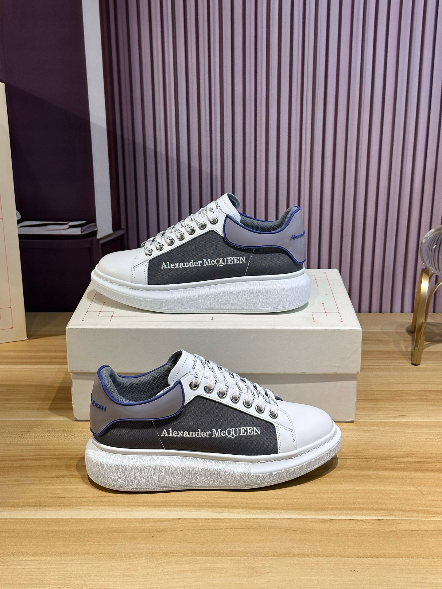 Shoe McQueen shoe — f4bc4620 angle 1