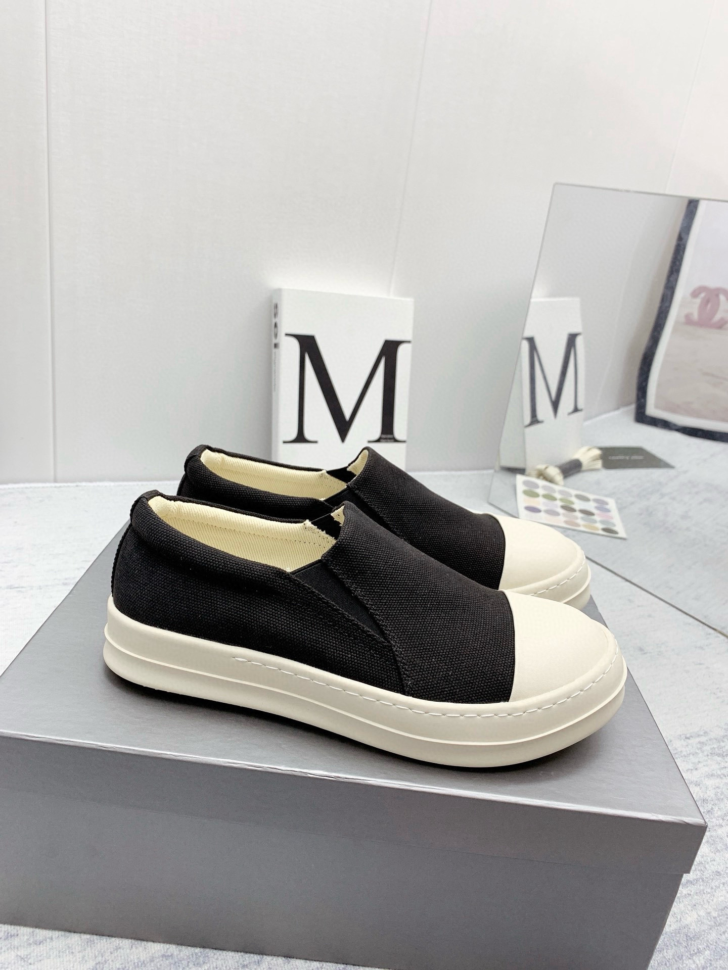 Shoe Rick owens — 20874b03 angle 1