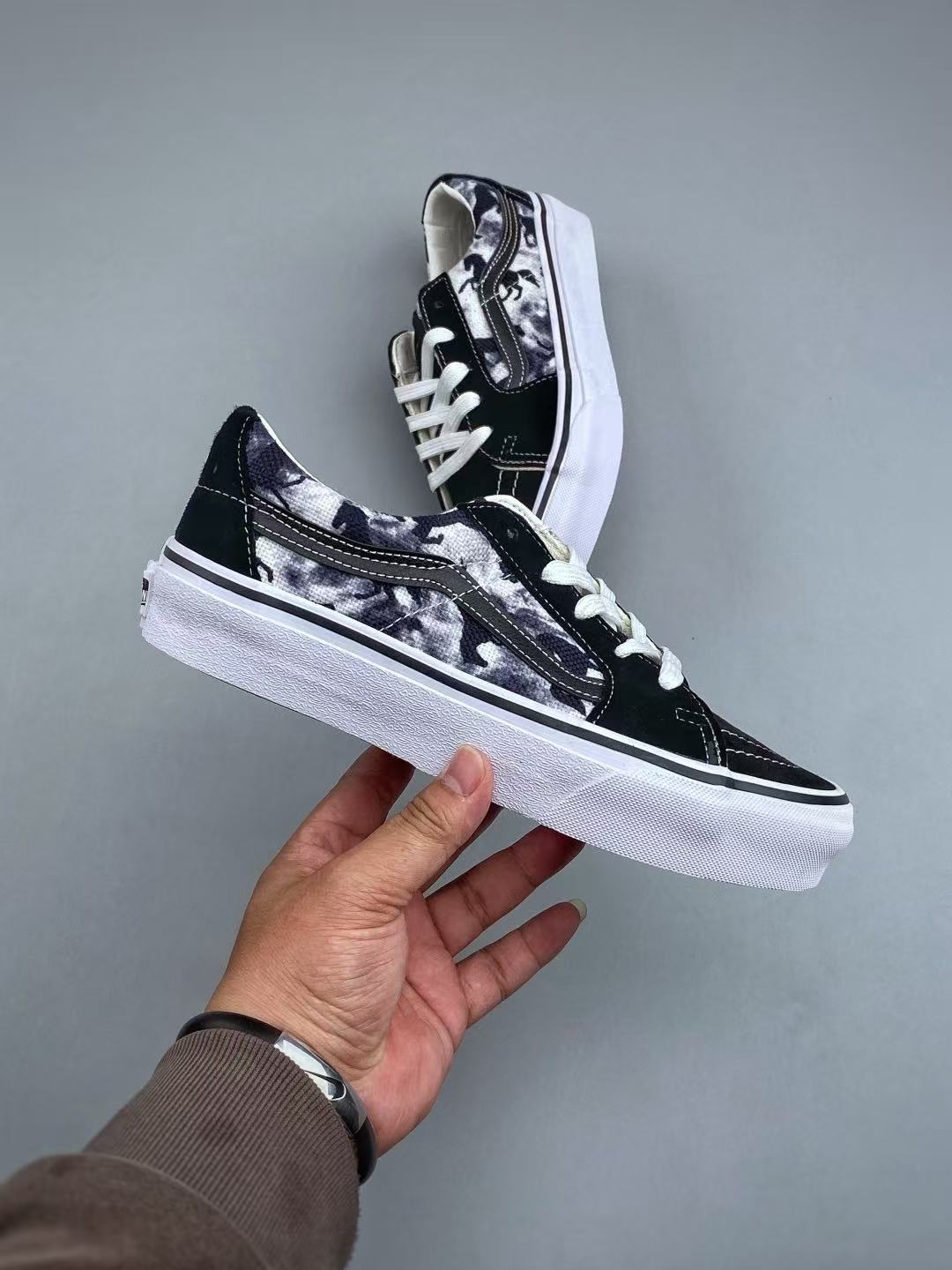 Shoe Vans Old Skool shoes — 9eb9aff3 angle 1