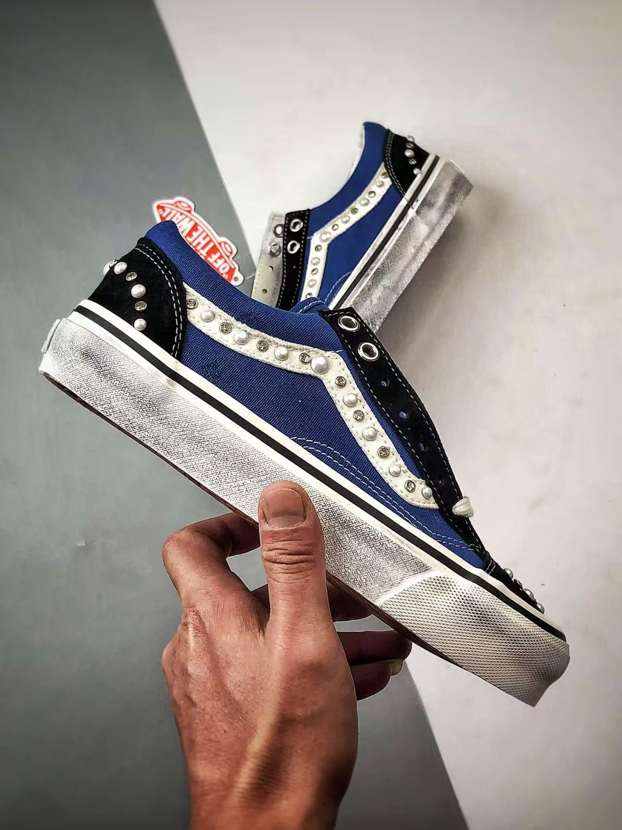 Shoe Vans Old Skool shoes — c91f2012 angle 1