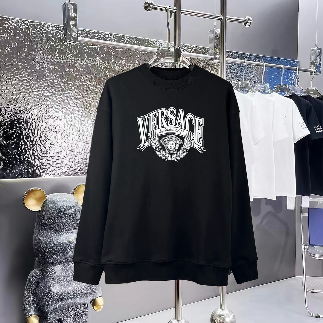 Versace Hoodie — 7d300822 angle 1