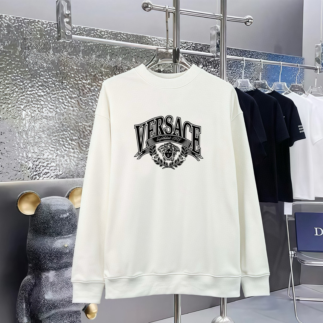 Versace Hoodie — fcd1c707 angle 1