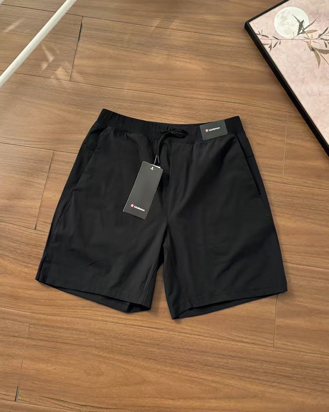 lululemon Pants — cbada6dc angle 1