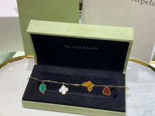 Accessories Necklaces — ae998f39