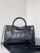 Designer Bags Balenciaga — 115-4