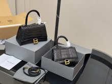 Designer Bags Balenciaga — U169