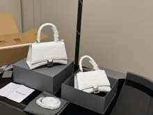 Designer Bags Balenciaga — U170