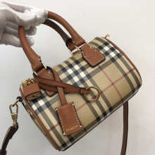Designer Bags Burberry — 1