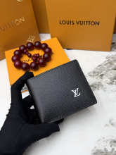 Designer Bags Louis Vuitton — M60895-18