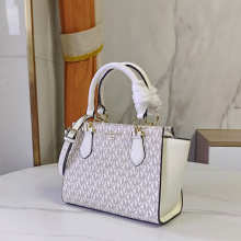 Designer Bags Michael Kors — M2351-3