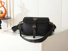 Designer Bags Prada — 1