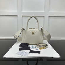 Designer Bags Prada — A362-1