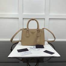 Designer Bags Prada — A896-4