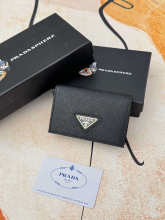 Designer Bags Prada — C122-9