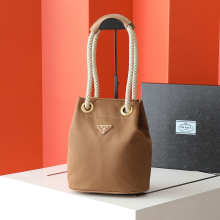 Designer Bags Prada — E082-5