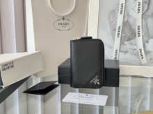 Designer Bags Prada — M358-14