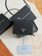 Designer Bags Prada — V204-13
